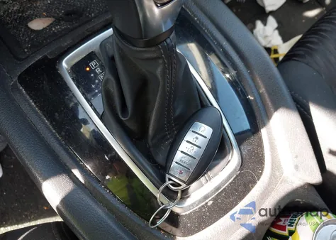 2017 Nissan Rogue Sv z USA, uszkodzony, nr VIN 5N1AT2MTXHC888936